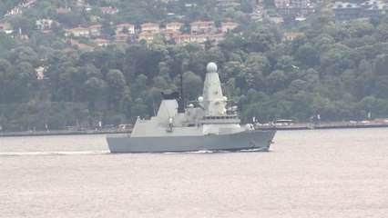 İNGİLİZ VE HOLLANDA SAVAŞ GEMİLERİ İSTANBUL BOĞAZI'NDAN GEÇTİ