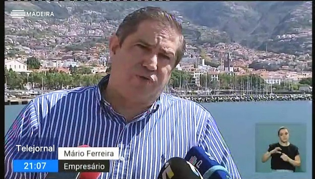 Empresário Mário Ferreira considera estudar o desafio da operação de um navio ferry entre a Madeira e o território continental