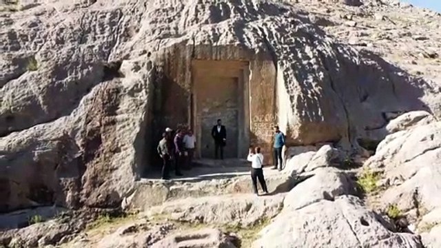 VAN - Urartu dönemine ait Yeşilalıç Kalesi turizme kazandırılmayı bekliyor