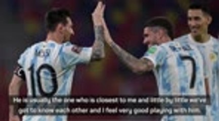 Скачать видео: Messi enjoying relationship with 'very important' De Paul