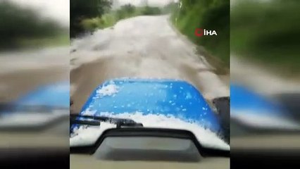 Dolu yağışı yüzlerce dekar ekili alana zarar verdi