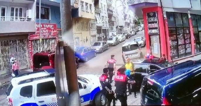 BURSA'DA KOVALAMACA KAZAYLA BİTTİ; 1 POLİS YARALANDI, O ANLAR KAMERADA