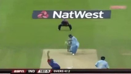 MS Dhoni 50 vs England @LORDS 2007 _ Dhoni scores his14th odi Half-Century