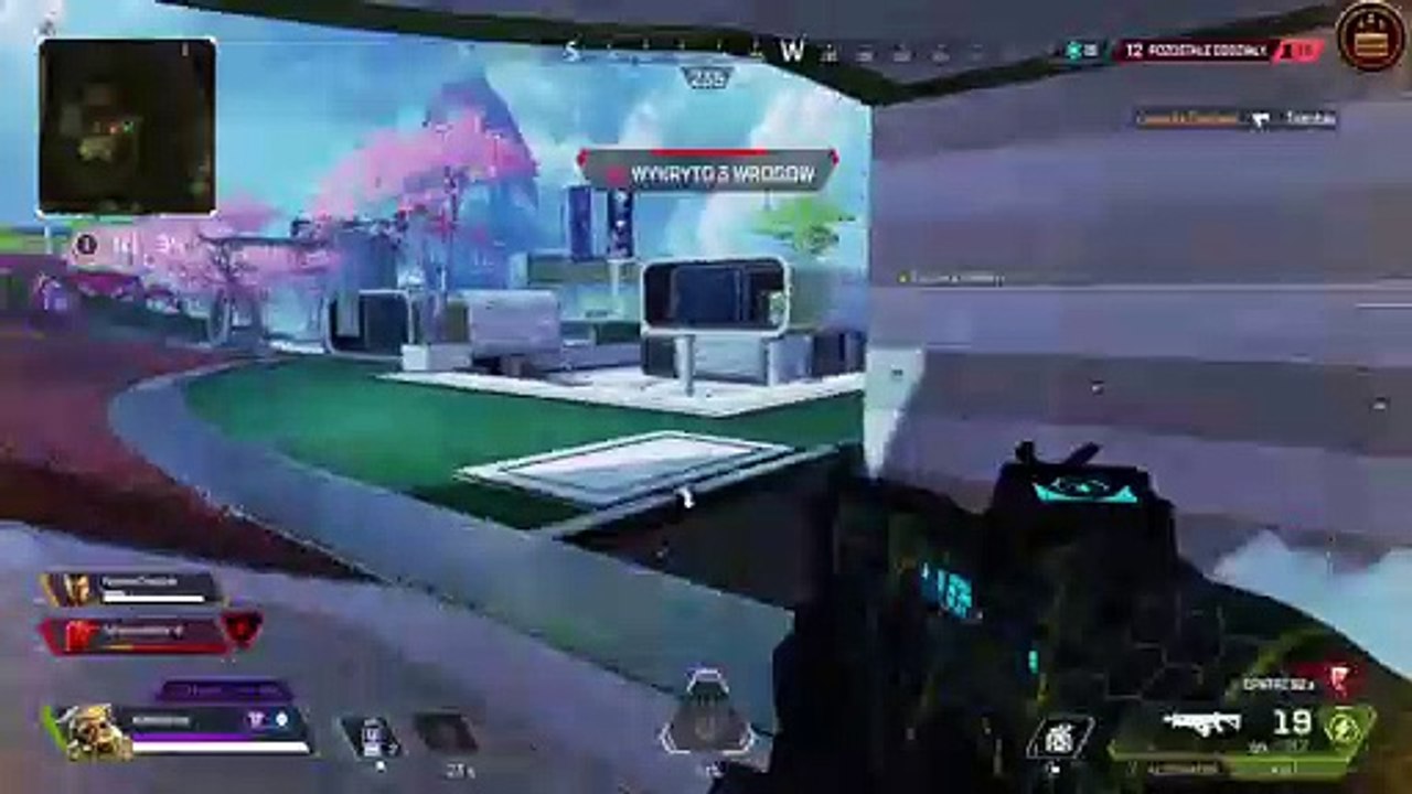 Apex Legends - Using party members as bait, Bloodhound Season 8 Gameplay