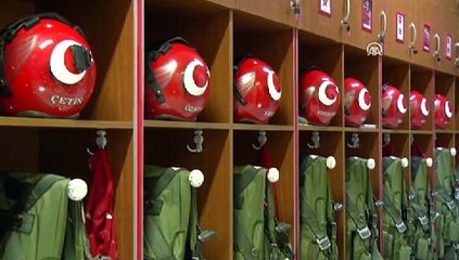 Türk Yıldızları şehitleri unutmadı