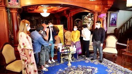 ต่อ “น้องแป้ง” ทายาทพร้อมทีมคนรุ่นใหม่สืบสานตำนานวงเสียงอิสาน