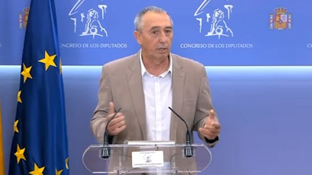 Joan Baldoví: Con amigos como Ayuso, o su propio padre, el rey no necesita enemigos