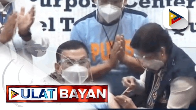 Pagbabakuna sa mga miyembro ng PNP, sinimulan na; PNP Chief Eleazar, kabilang sa mga binakunahan ng Sinovac vaccine kanina