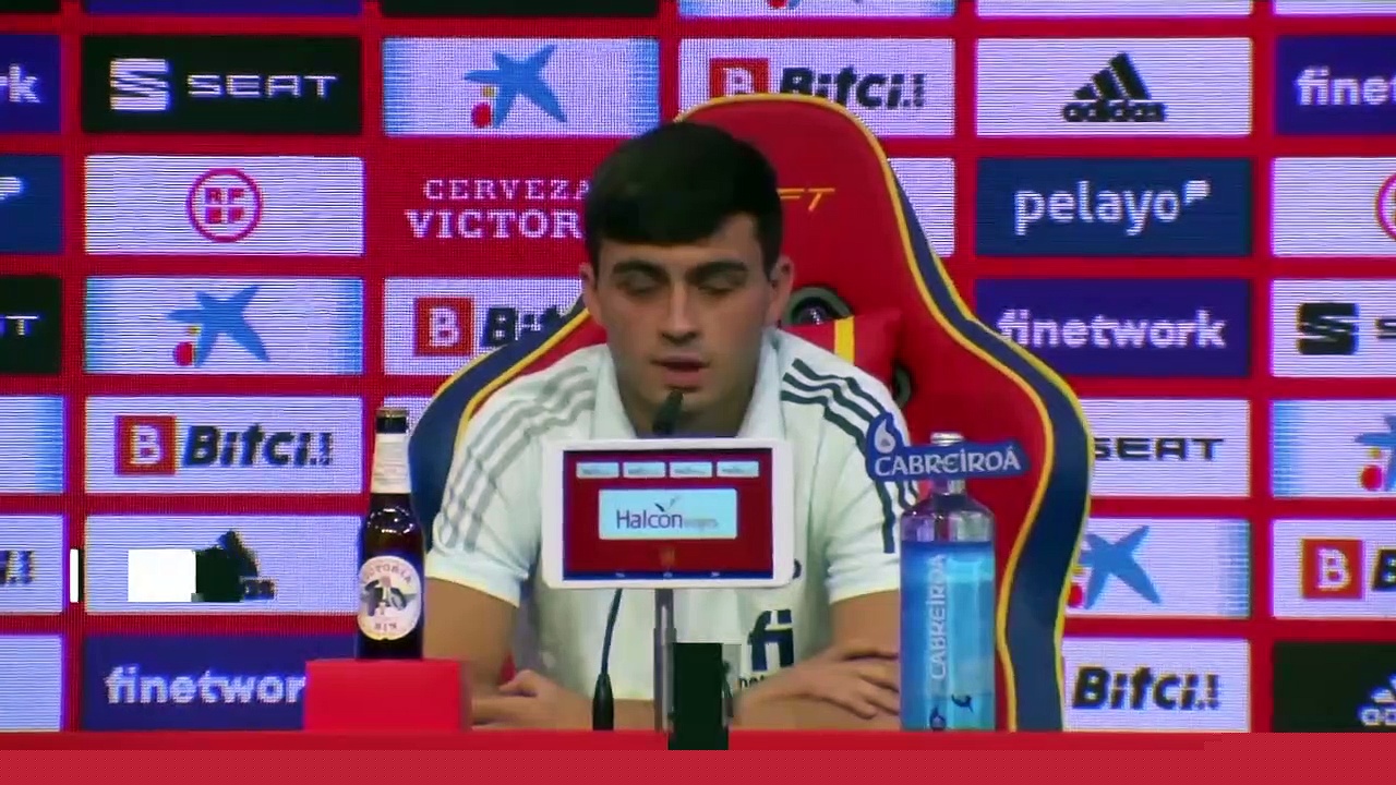 'Morata can handle this' - Pedri backs striker after suffering boos