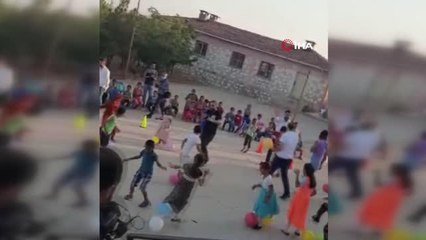 Gönüllü öğretmenler çocukları müzikle buluşturuyor