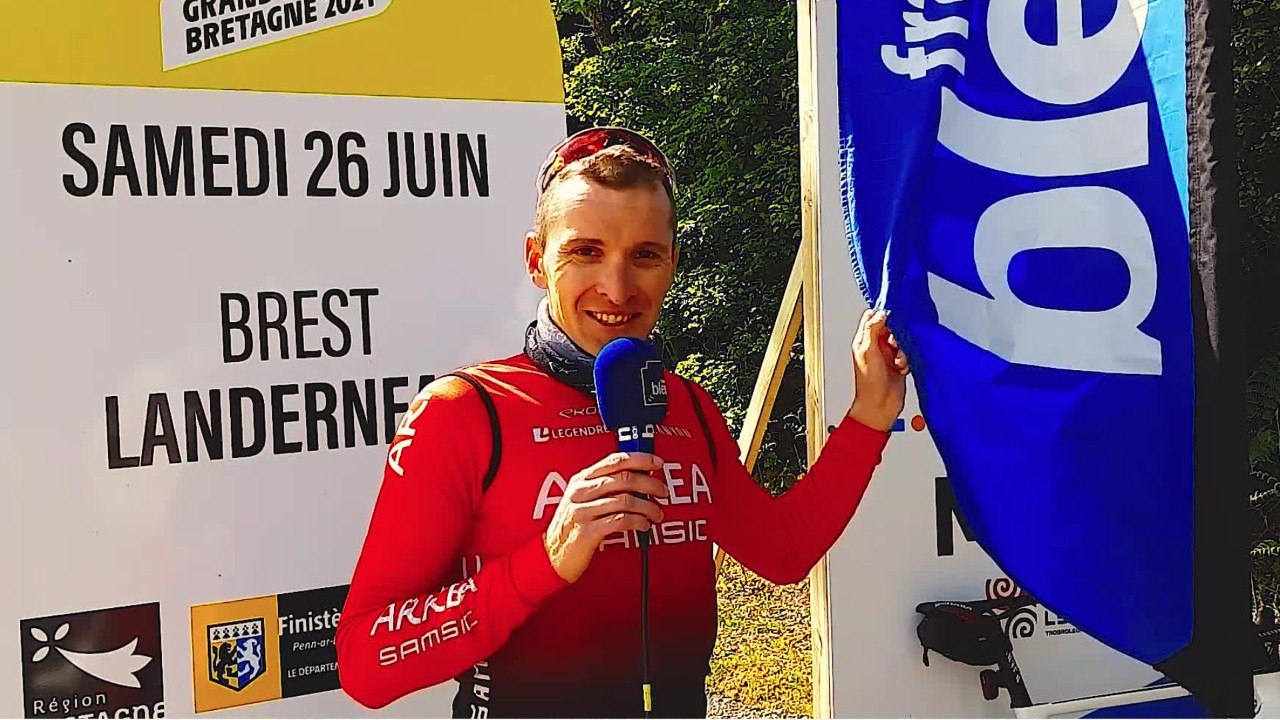 Tour de France 2021 : reconnaissance de la Fosse aux Loups pour l'arrivée de la 1re étape