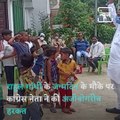 This Congress Leader Made Kids Say 'Congress Zindabad' After Distributing Sweets On Rahul Gandhi's Birthday