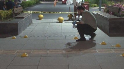 Başakşehir’de silahlı bir grup, restoranı kurşun yağdırdı