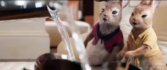 PETER RABBIT 2 THE RUNAWAY  Movie Clip - Sparkling or Still