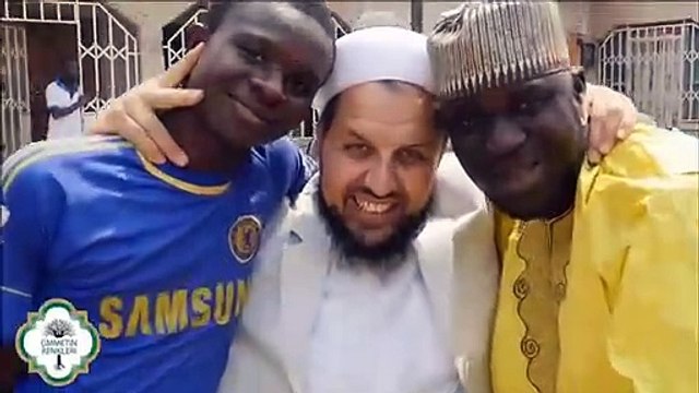 Abdülmetin Balkanlıoğlu Hoca Gana'ya neşe kattı...