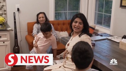 Number of adults with kids and parents at home in the US on the rise