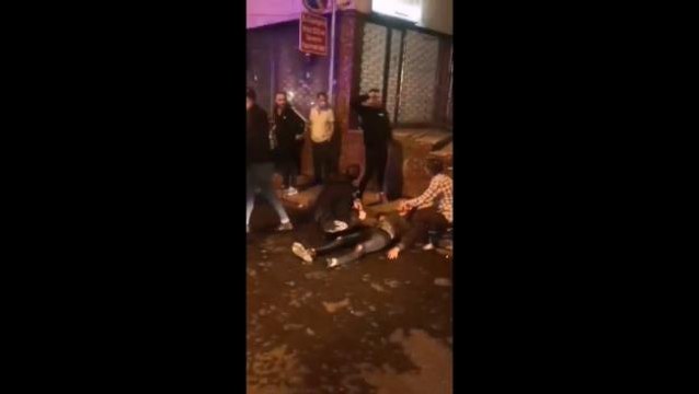 Kaza yapan kardeşini yerde gören ağabeyin feryatları yürekleri dağladı