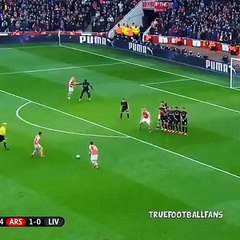 Mesut'tan müthiş frikik golü