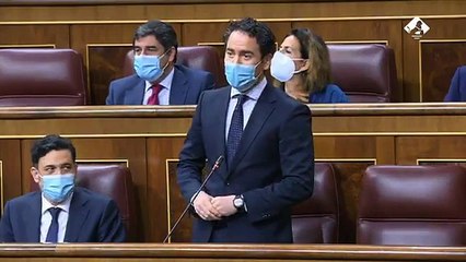 Egea, a Díaz: "Tiene menos entusiasmo que Verstrynge haciendo mítines"