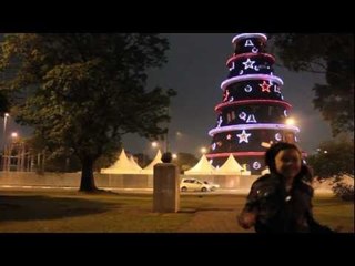Crianças guiam o natal iluminado em São Paulo