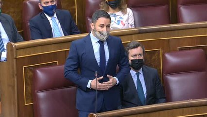 Abascal a Sánchez: "Le prestamos los siete segundos para su próxima cumbre bilateral que seguro que los aprovecha bien"