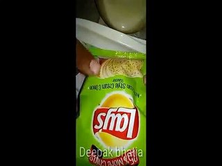 Lays American style cream and onion potato chips