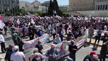 Yunanistan'da çalışma yasa tasarısı protesto edildi