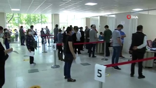 Fatih Sultan Mehmet Eğitim ve Araştırma Hastanesinde günlük aşılama sayısı 6 bine ulaştı