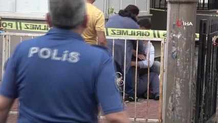 Son dakika... Antalya'da balkondan çırptığı halı ölüme götürdüBirinci kat balkondan çırptığı halıyla beton zenine düşen kadın hayatını kaybettiAcı haberi alan...