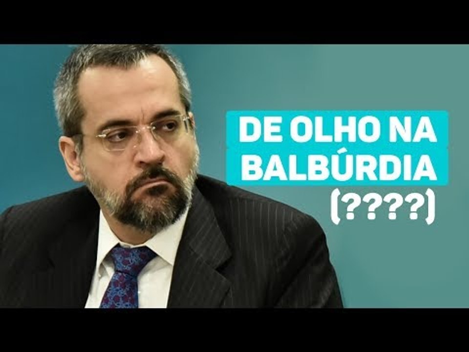 MEC cortará verba de universidade por conta de nudez dos alunos
