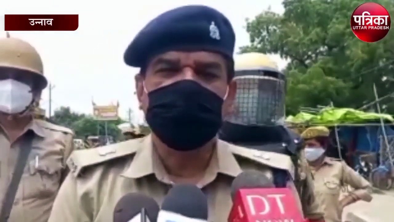 ग्रामीणों ने पुलिस पर किया पथराव, एएसपी ने कहा...