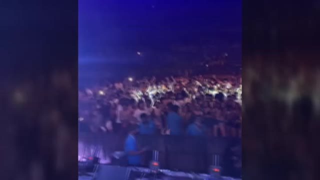 La policía desaloja un concierto en la plaza de toros de Mallorca