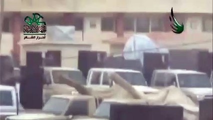 Ahrar'uş Şam Rus subaylarını böyle vurdu