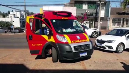 Colisão entre dois veículos é registrada na Rua São Paulo, na Região Central
