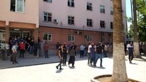 Son dakika haberleri: Tarsus'ta kavgada bıçaklanan genç hayatını kaybetti