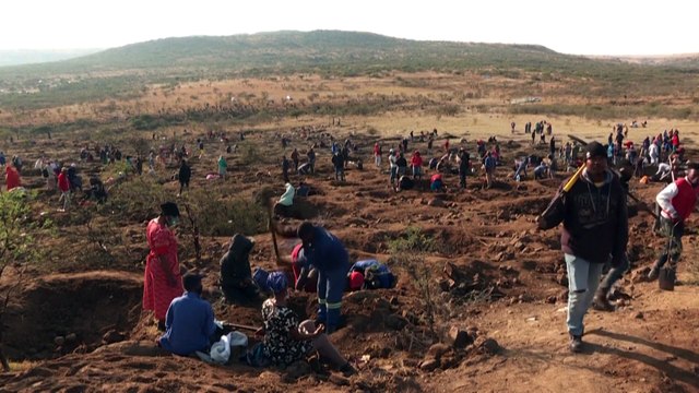 Ruée vers un village d'Afrique du Sud, en quête de diamants : de la pure illusion !