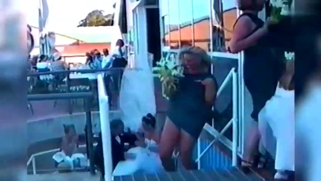 Funny home video fails 2021/ Throwback videos ( 480 X 852 )