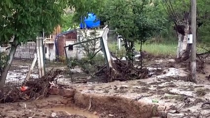 KIRIKKALE - Sağanak sel baskınlarına neden oldu