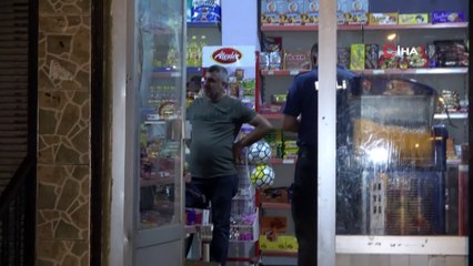 Bakkalda otururken silahlı saldırıya uğradı