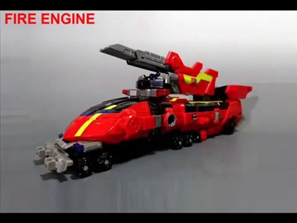 Battle Strike Team - Giant Saver Rescue Engine