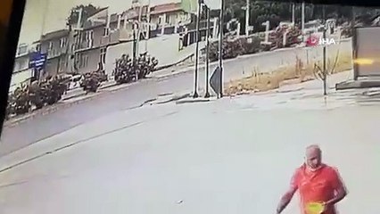 Yolun karşısına geçmeye çalışırken feci şekilde can verdi