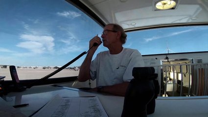 Inside the mobile air traffic control room helping fight wildfires