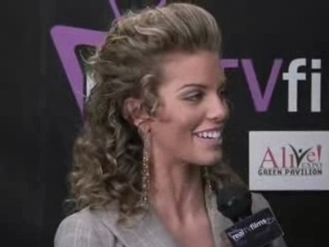 Anna Lynne McCord - Nip Tuck - Alive Expo Green Pavilion