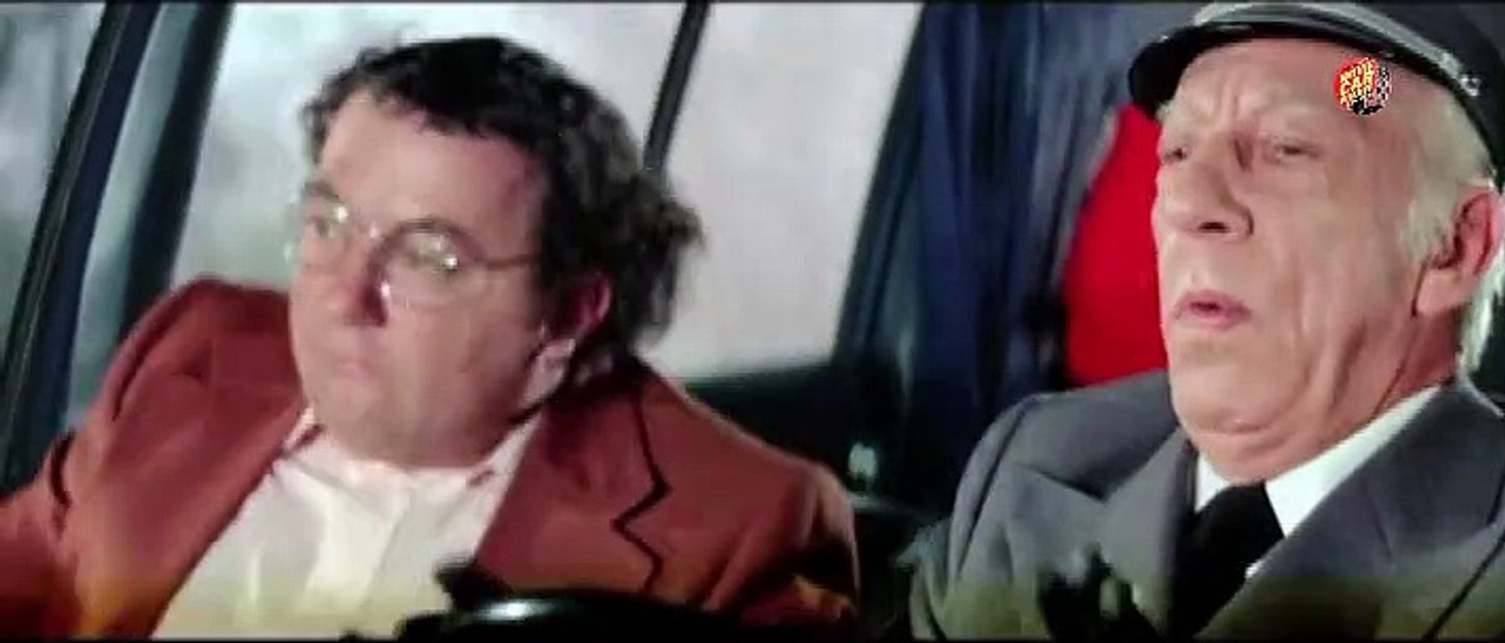 L'aile Ou La Cuisse (1976)