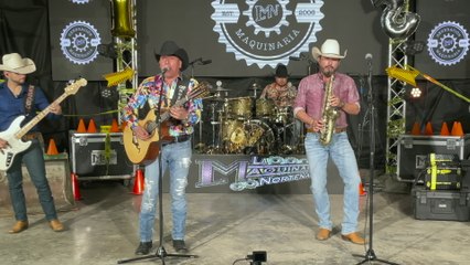 La Maquinaria Norteña - Aventuras (En Vivo)