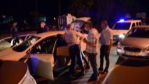 AYDIN - Muğla'da polis memurunu şehit eden şüphelilerle bağlantılı oldukları iddiasıyla 2 kişi Aydın'da yakalandı