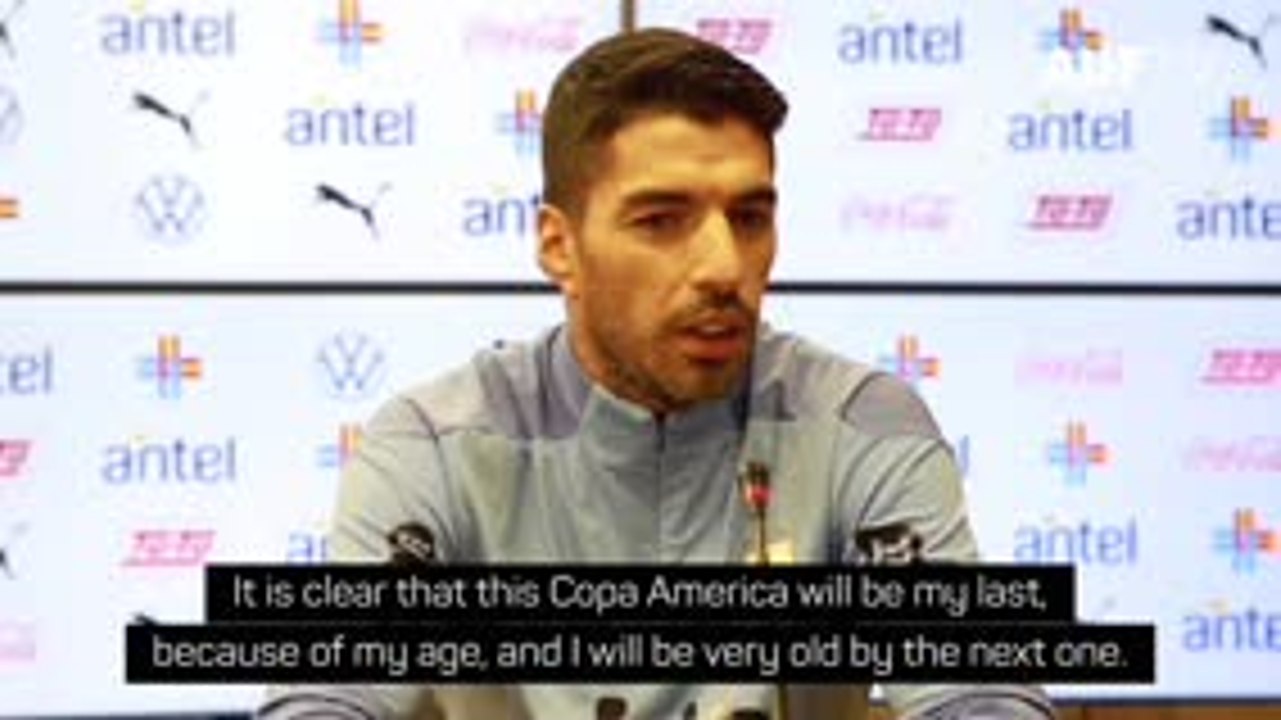 Suarez and Cavani hint at international retirement