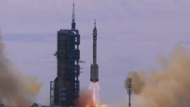 La Chine a envoyé ses trois taïkonautes vers sa station spatiale