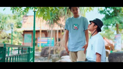 Aftershine Feat Tiara Linggar - Nangisi Lungamu