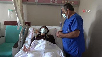 Görenlerin hamile zannedip bebeğin cinsiyetini sorduğu kadının karnından 6,5 kilo kitle çıktı